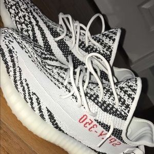 Yeezy Boost 350 V2 “Zebra”